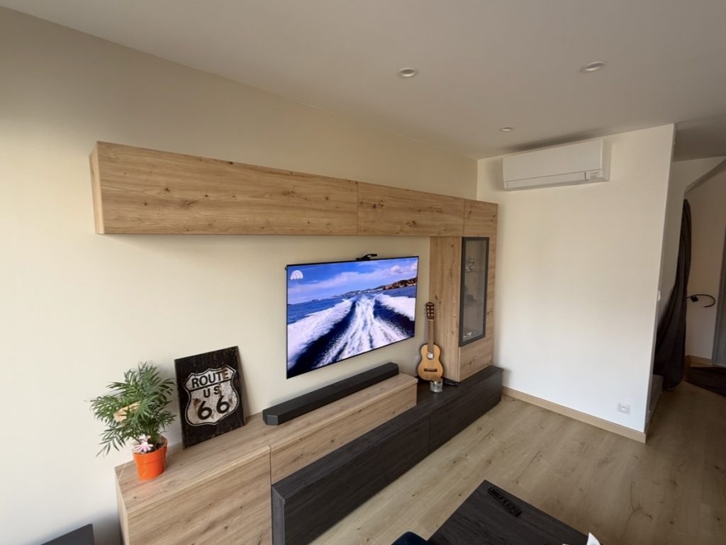 Climatisation Multi-Split 5 Cassettes Murale Mitsubishi à Munster : Confort Piloté par Téléphone